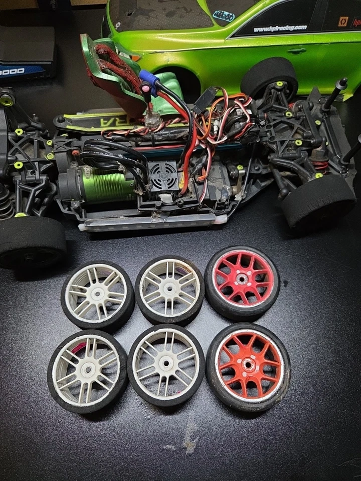 Vaterra Rc Drift Car Untested  - Image 2 of 4