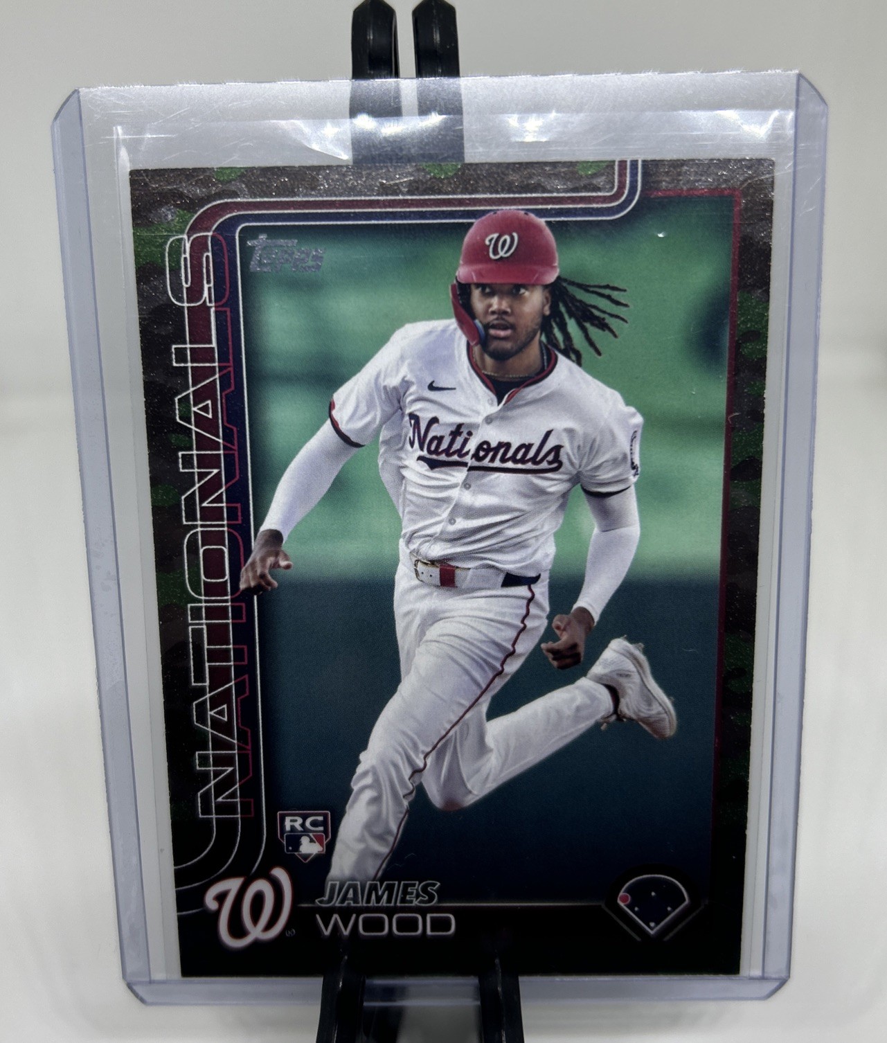 2025 Topps Series 1 - James Wood #181 Memorial Day Camo /25 (RC).