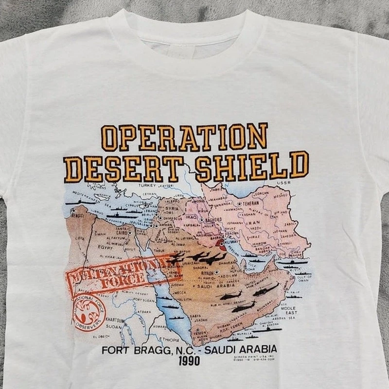 Camiseta de Colección Años 90 JVTs Top Mujer M Blanca Operación Escudo Desierto Gráfico Militar Foto 2 de 4