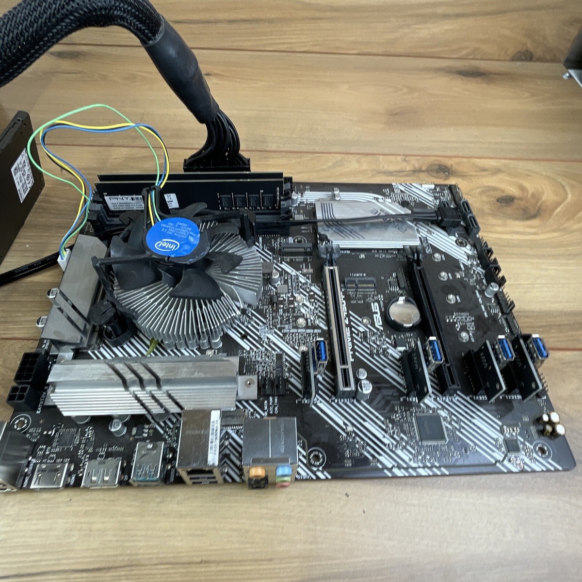 ASUS PRIME Z490-P Motherboard /corsair AX1600i Power Supply
