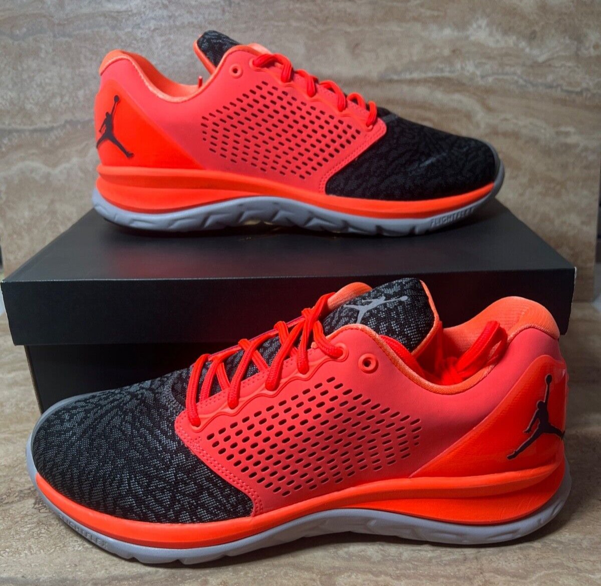 Mens Size 11 Nike Jordan Trainer ST Shoes Hyper Orange Wolf  display picture 2