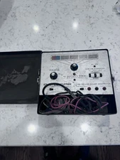 Sencore Cg135 Deluxe Color Generator Solid State Vintage TV Repair Powers On