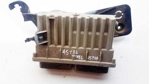 Opel Astra 1999 Blower Fan Regulator (Fan Control Switch Relay Mod #853759-30