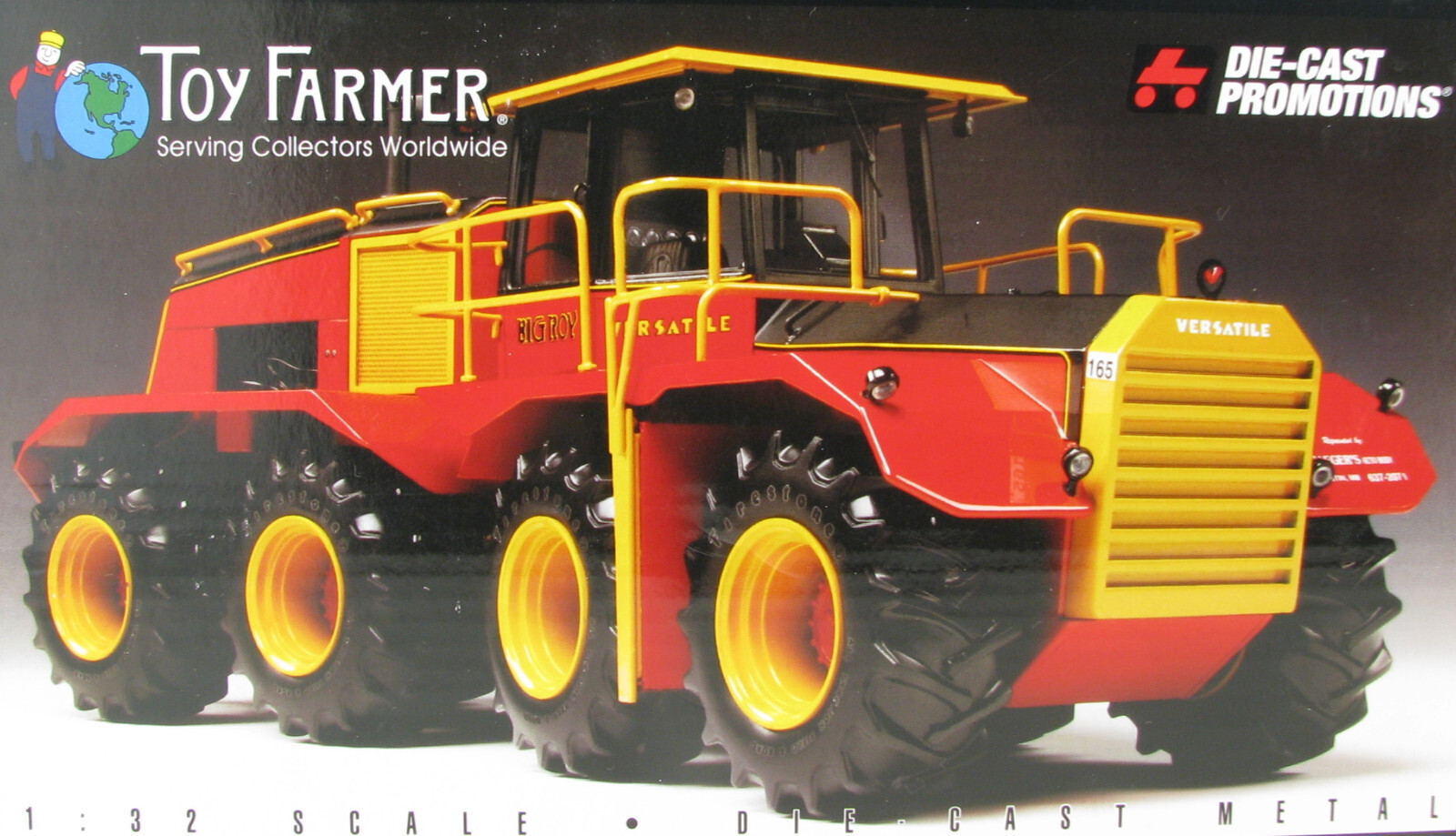 ERTL TOY FARMER Versatile BIG ROY Model 1080 Museum Version 132 Traktor in Box