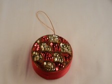 BEADED CIRCLE BOX CHRISTMAS ORNAMENT 2 1/2"