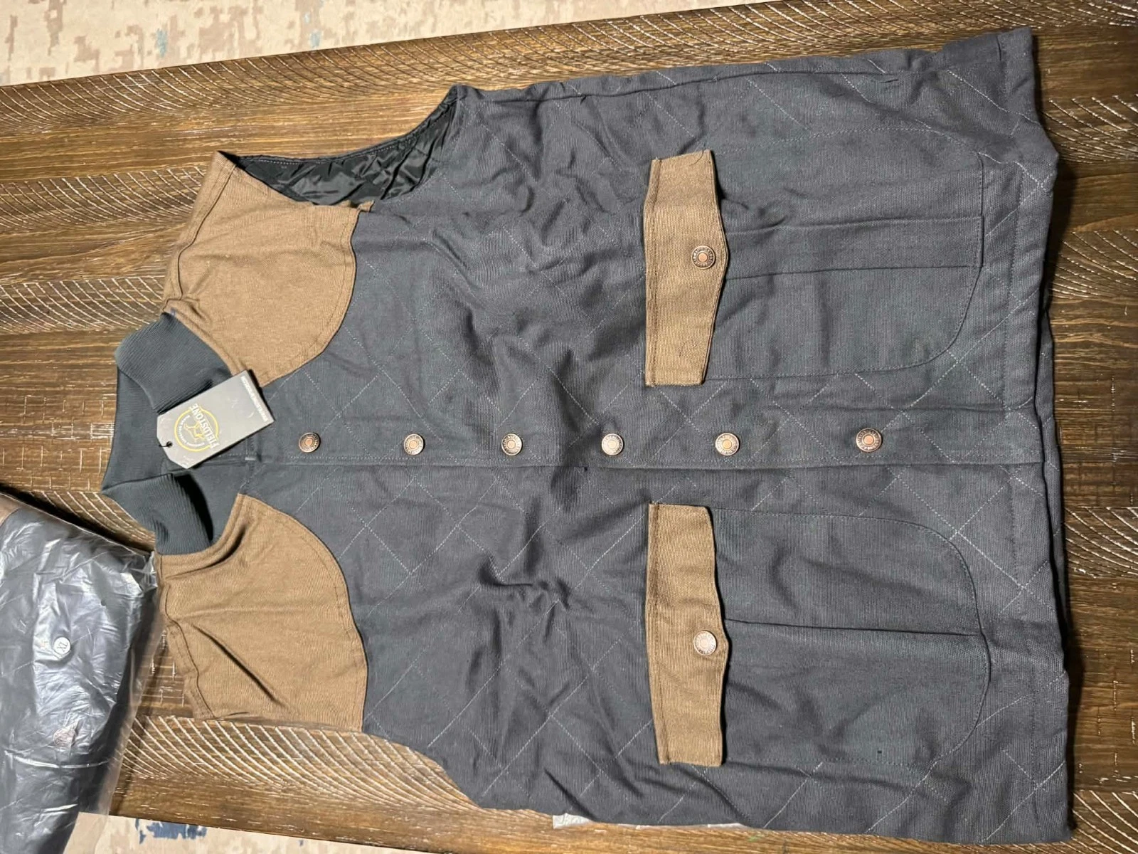 NWT- Fieldstone Vest Men's XL
