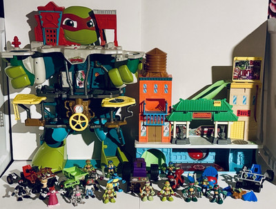TMNT Half Shell Heroes Sewer Lair Chinatown Headquarters Figures Vehicles Lot
