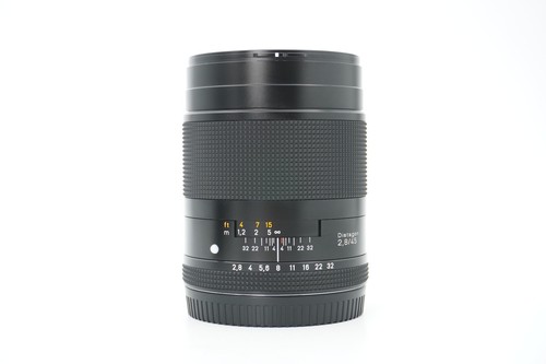 Contax 645 45mm f2.8 Zeiss Distagon T* Lens - Picture 3 of 11