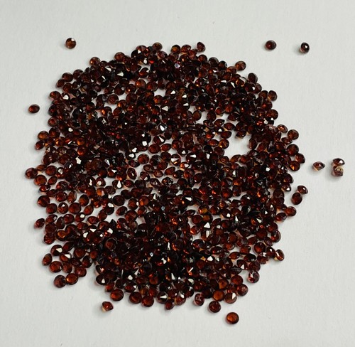 2mm Round Garnet Loose Faceted Gemstone £1.50 for 3 Stones - Picture 2 of 2