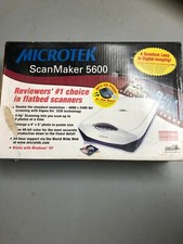 Flat plate scanner for computer, Microtek 560...
