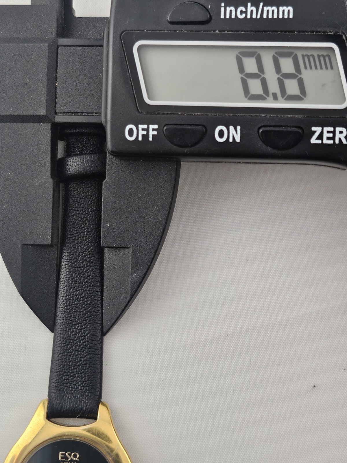 Gorgeous Ladies ESQ By Movado Gold Plated Swiss Quartz Watch New Battery Runs 