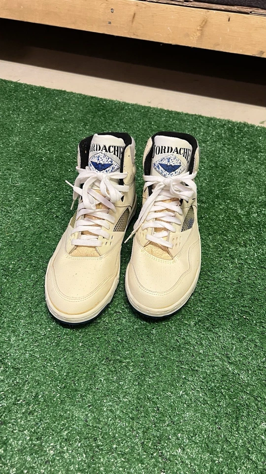 Zapatillas de baloncesto vintage para hombre JORDACHE AÑOS 80 de cuero blanco de caña alta Foto 2 de 4