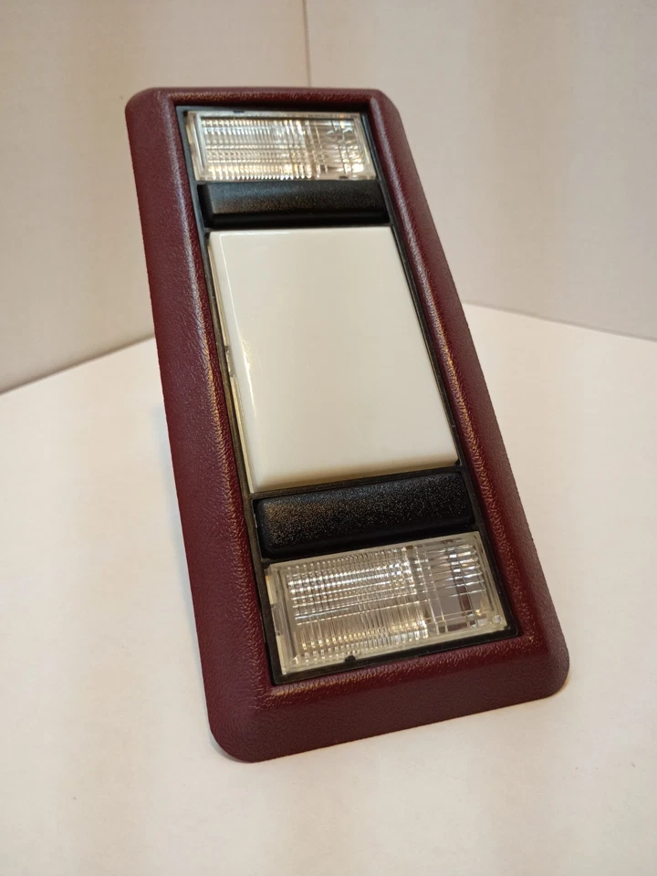 Luz domo camioneta Chevy 88-98 Silverado GMC Sierra OEM Tahoe ROJO OBS ¡¡LIMPIO!!! Foto 2 de 4