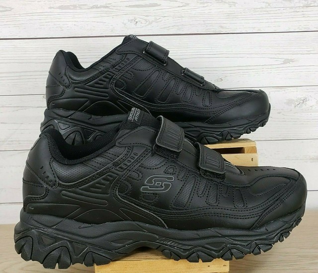 skechers mens 4e