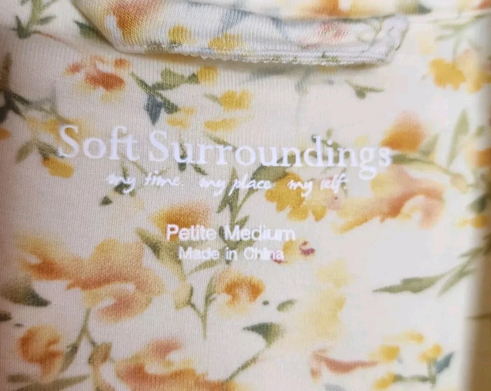 Soft Surroundings Yellow Floral Robe Petite Medium Tie Belt Pockets - Image 3 of 4