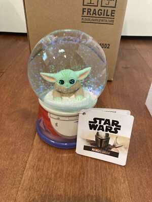 DISNEY, Star Wars The Mandalorian The Child Egg Pod BABY YODA SNOW GLOBE
