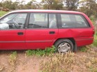 <!--F#f_0-->Holden Commodore VS wagon Acclaim Red Complete car wrecking all parts available<!--F/-->