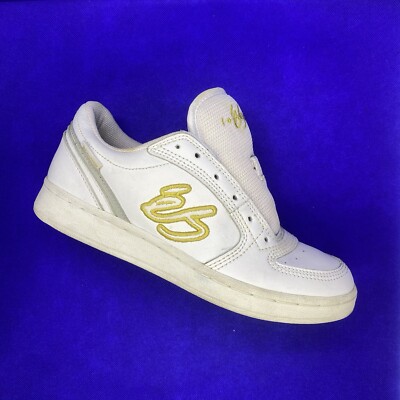 Es Eos  Us6 Eu38 Wie muska Kalys Cardiel Salabanzi Salman Penny Koston És