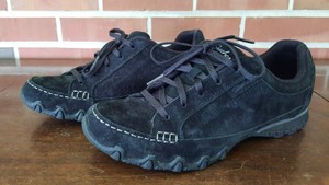 skechers women's bikers curbed fashion sneaker