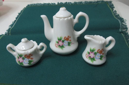 Vintage 1970s Miniature Porcelain Tea Set 5 pc.