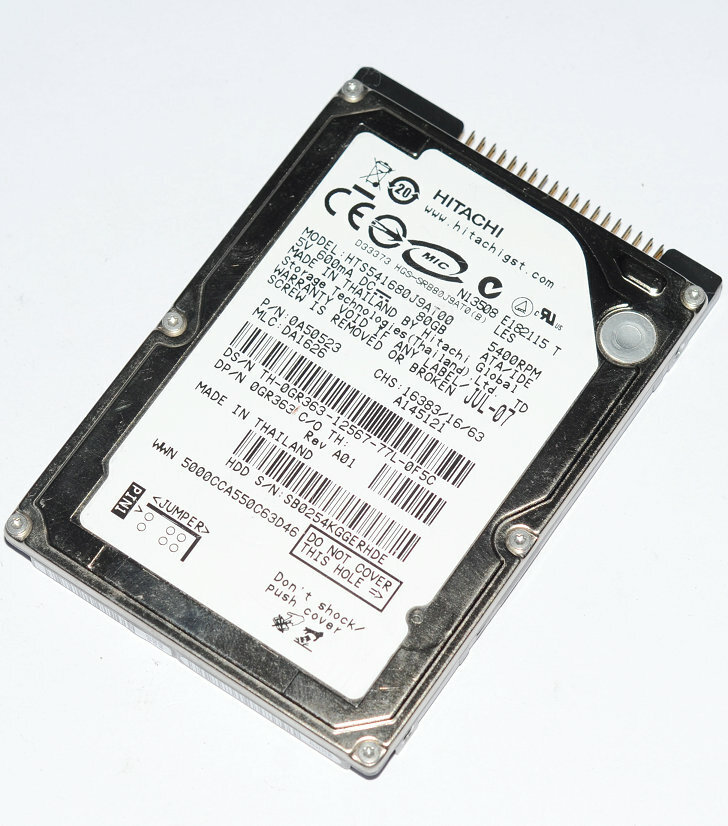 HITACHI HTS541680J9AT00 80 GB HDD 2.5