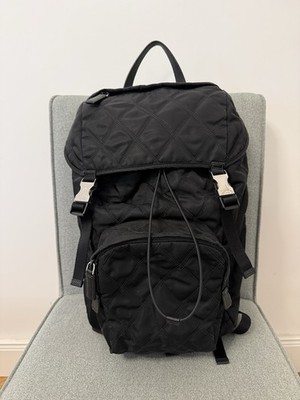 Prada Rucksack backpack re-nylon schwarz gesteppt Klassiker Saffiano