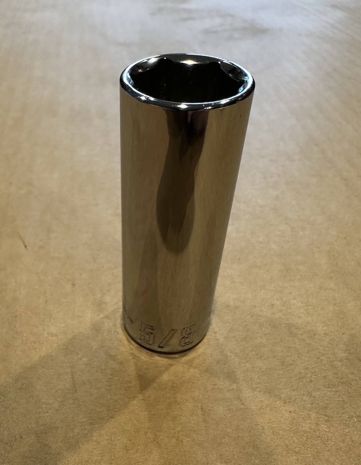 Craftsman CMMT43335 5/8" 6pt Deep Well Socket 3/8" Drive 0564