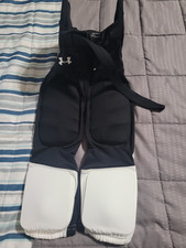 NWT Under Armour Boys Youth Large Black Integrated Football Pants 1305591