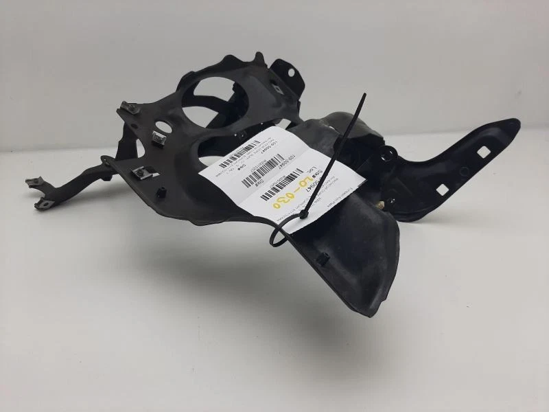 Passenger Right Radiator Core Support Fits 03-08 BMW 760i - Image 3 of 4