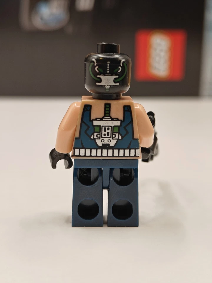Rare DC Bane (White Belt) Custom Lego Minifigure 2007 Classic Batman 7787 - Image 2 of 4