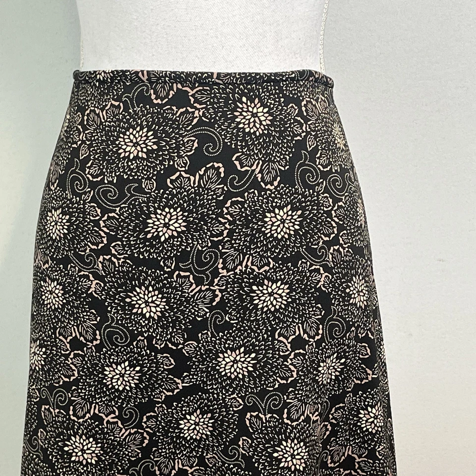 Context Woman Skirt Plus size 2X Black Brown Floral Slinky Knee A Line Modest - Image 2 of 4