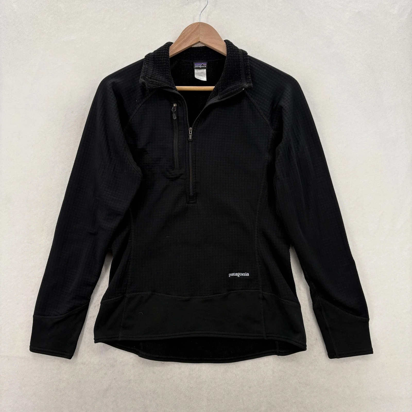 Patagonia R1 Fleece Pullover Womens Medium Black 1/4 Zip Base Layer Top Hiking
