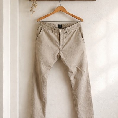 J.Crew Men s Tan Chino Pants Size 32x30 Classic Flat Front Casual Dress Khaki