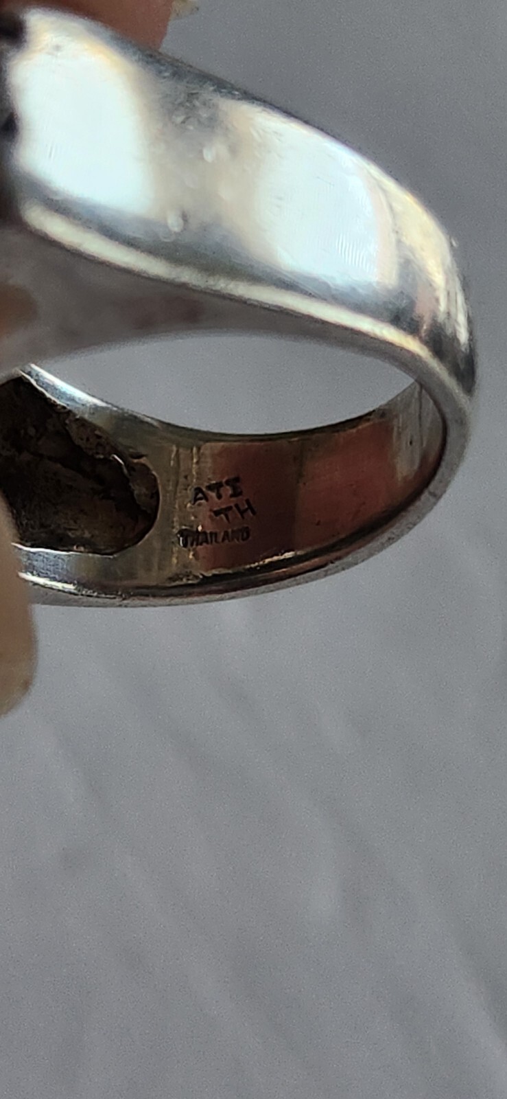 Sterling Silver Chunky Solid Ring Sz 5 Marked 925… - image 6