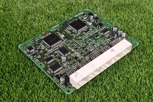 Toyota Tacoma 2012-2015 Engine Computer 1GRFE 89661-04b80 ecu Oem used - Picture 7 of 10