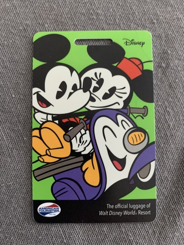 Luggage Tags Mickey And Minnie. green 