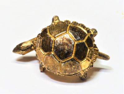 Vintage 40s Gestempelt Trifari Krone Sterling Gold Vermeil Struktur Turtle Form