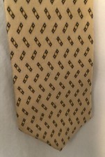 NEO Bill Blass Yellow/Gold With Gold & Blue Diamonds Silk Neck Tie Made in USA