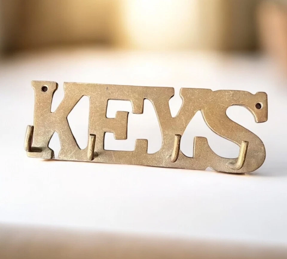 Llavero de pared vintage de latón con soporte para llaves tono dorado Foto 2 de 4