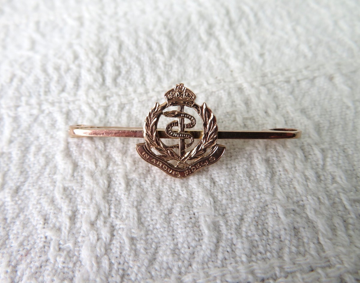 ANTIQUE 9CT YELLOW GOLD ROYAL ARMY MEDICAL CORPS SWEETHEART BROOCH