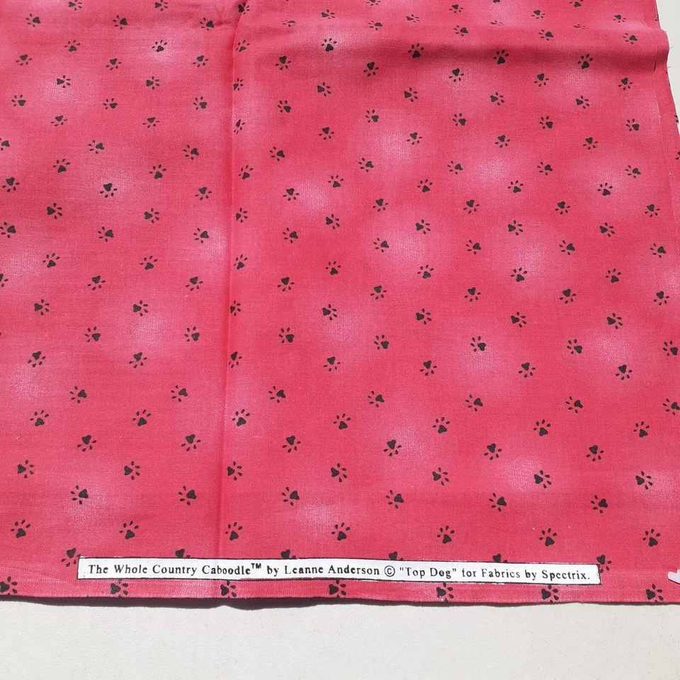 Christmas Sewing Red Fabric Pet Paws Dog Cat Quilt Craft 2 yds x 44" - Image 4 of 4