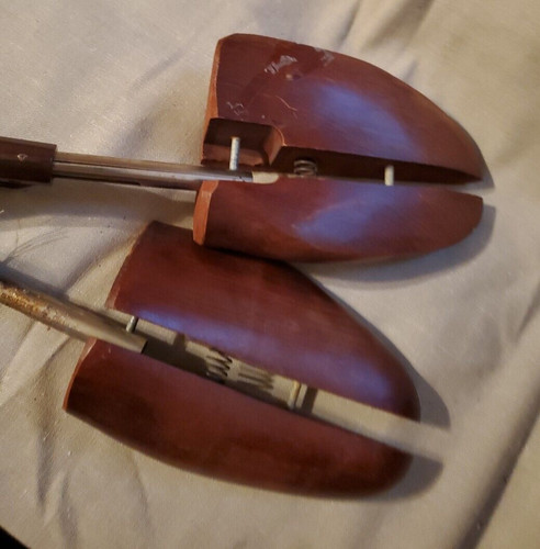 Florsheim Travel Tree Split Shoe Stretcher Plastic Bakelite? Handle Preowned