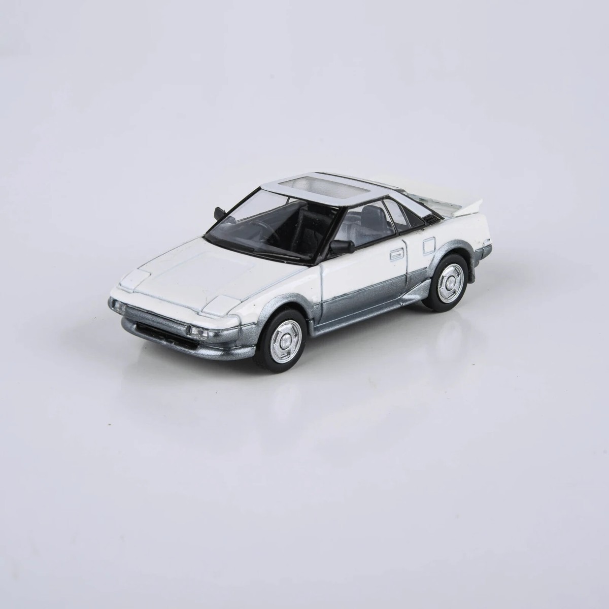 マーコ Tarmac Works 1:64 Saab 900 Turbo Convertible with Trading