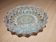 Retro Vintage Large Heavy Cut Crystal Glass Ashtray – Round 7 Inch Table Ashtray