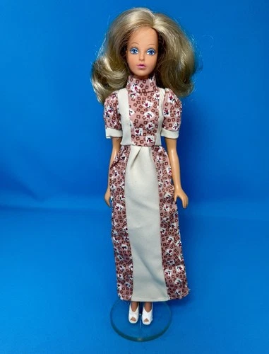 Vintage Ward Mego Tuesday Taylor Fashion Doll Clothes Beige Peasant Dress