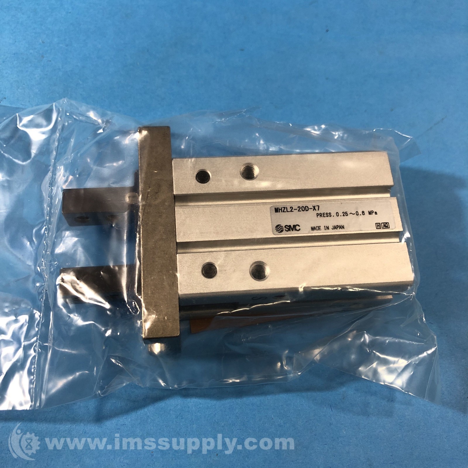 SMC MHZL2-20D-X7 Air Gripper Cylinder FNFP