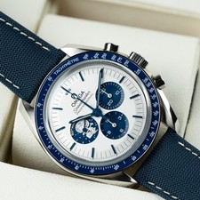 OMEGA Speedmaster Anniversary 310.32.42.50.02.001 Silver Snoopy Chrono 42mm B&P