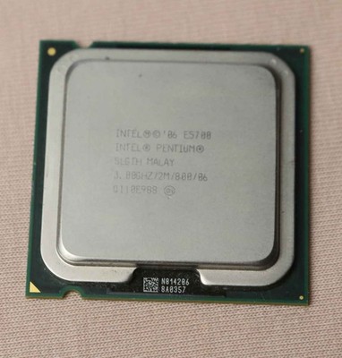 Intel Pentium E5700 E5700 - 3 GHz 2 (AT80571PG0802ML) Prozessor gebraucht