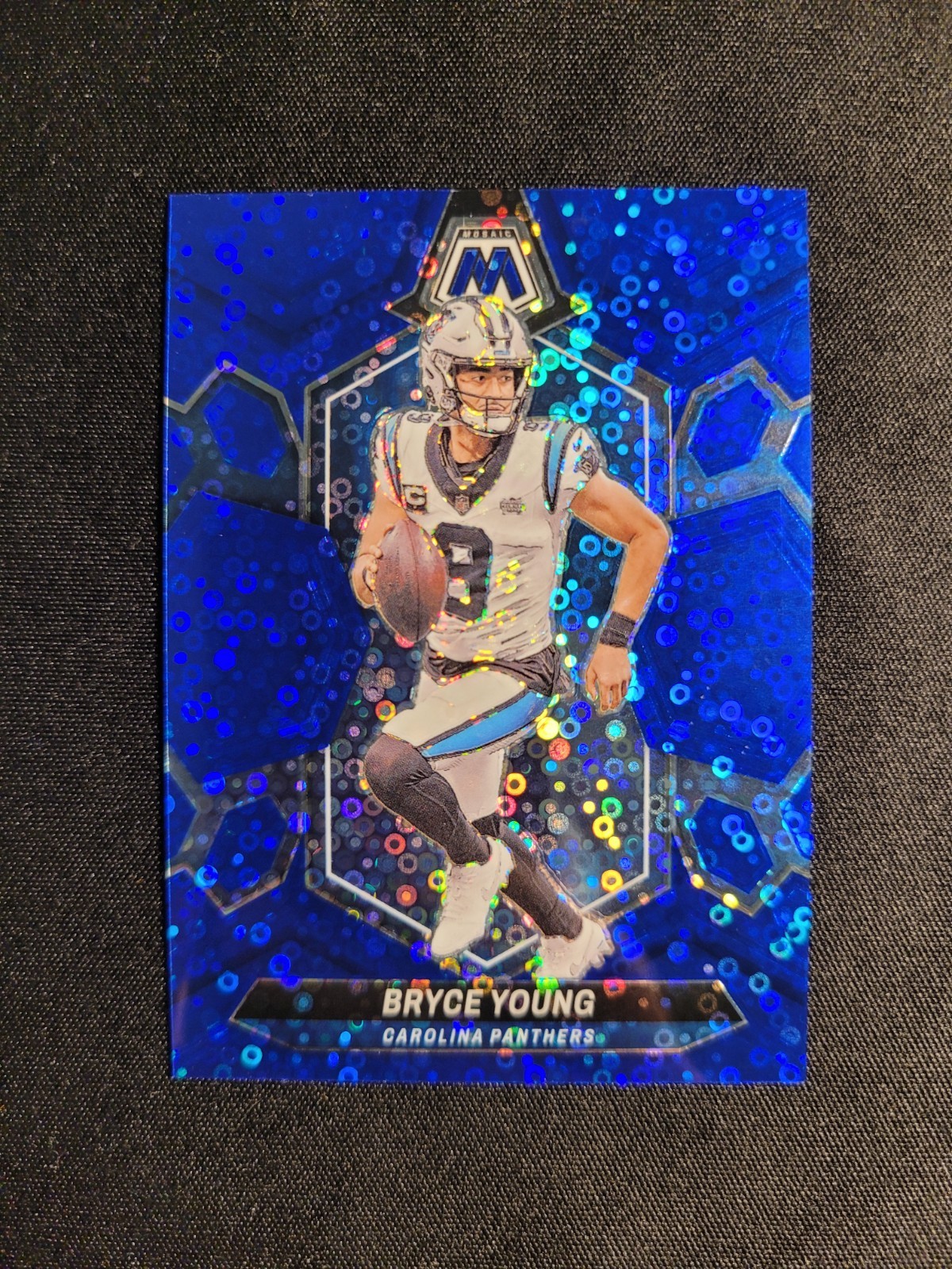 Bryce Young 2024 Panini Mosaic #29 Blue No Huddle /75 Panthers