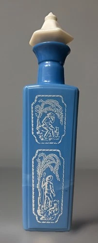 Vintage Jim Beam Decorative Blue & White Milk Glass Whiskey Decanter / Bottle